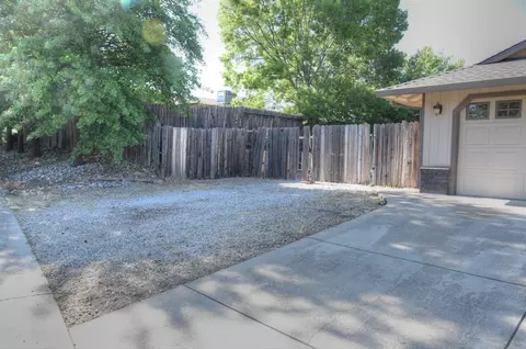 2837 Antigua Dr, Redding, CA 96003 photo 18