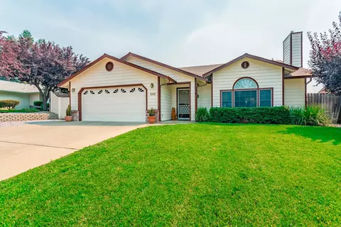 1909 Airstrip Rd, Redding, CA 96003 photo 1