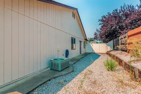 1909 Airstrip Rd, Redding, CA 96003 photo 24