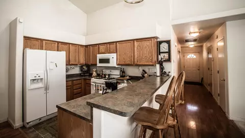 784 Stonebriar Trl, Redding, CA 96003 photo 7