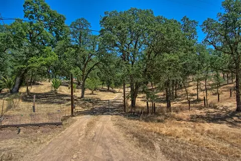 13623 Creek Trl, Redding, CA 96003 photo 40