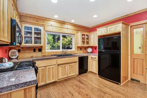 9381 Thatcher Mill Rd, Shingletown, CA 96088 photo 4