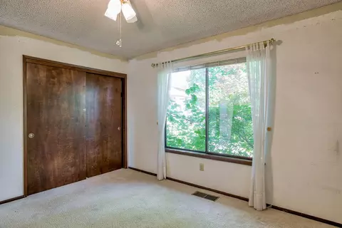 2275 Oak Ridge Dr, Redding, CA 96001 photo 19