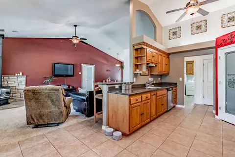 14030 Denniston Ct, Red Bluff, CA 96080 photo 12