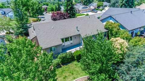 3691 Fairoaks Ct, Redding, CA 96001 photo 33