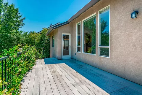3691 Fairoaks Ct, Redding, CA 96001 photo 29