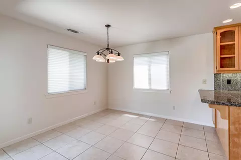 3691 Fairoaks Ct, Redding, CA 96001 photo 8