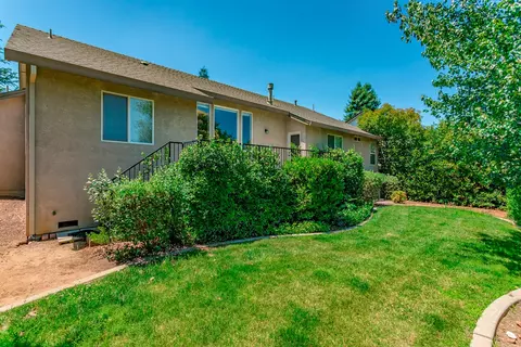 3691 Fairoaks Ct, Redding, CA 96001 photo 30