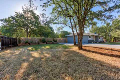 9233 Chaparral Dr, Redding, CA 96001 photo 23