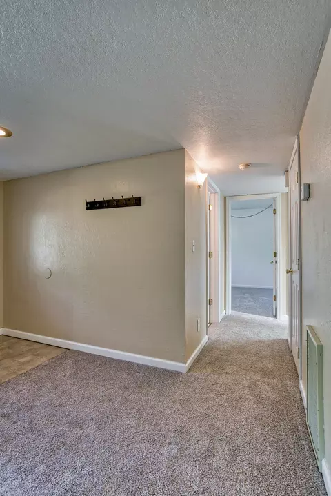 9233 Chaparral Dr, Redding, CA 96001 photo 12