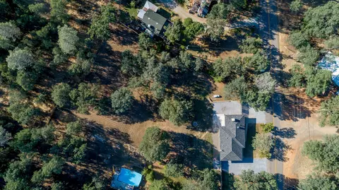 9233 Chaparral Dr, Redding, CA 96001 photo 28