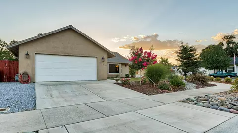 7106 Daybreak Ct, Redding, CA 96001 photo 8