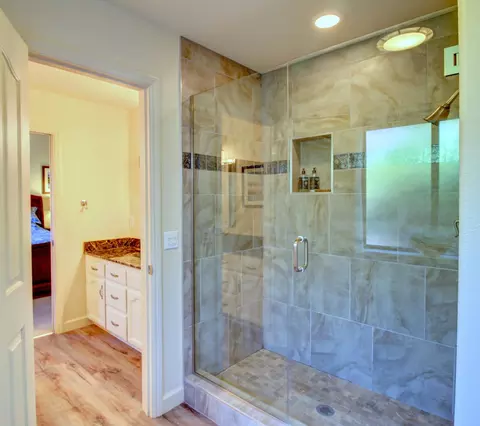 2071 Vineyard Trl, Redding, CA 96003 photo 30