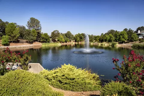 2071 Vineyard Trl, Redding, CA 96003 photo 40