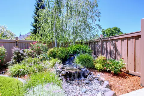 2071 Vineyard Trl, Redding, CA 96003 photo 33