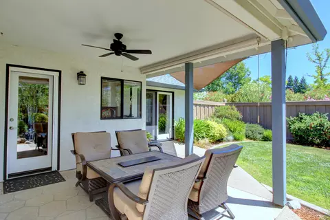 2071 Vineyard Trl, Redding, CA 96003 photo 36