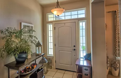 585 Centavo Way, Redding, CA 96003 photo 3