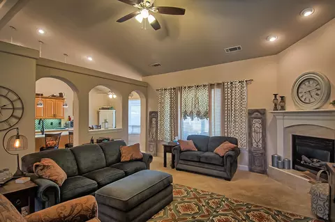585 Centavo Way, Redding, CA 96003 photo 7