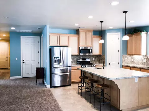 6129 Lucca Trl, Redding, CA 96003 photo 4