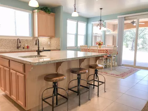 6129 Lucca Trl, Redding, CA 96003 photo 5
