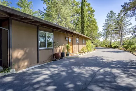 115 Village Dr, Redding, CA 96001 photo 15