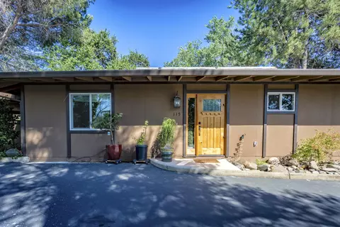 115 Village Dr, Redding, CA 96001 photo 3