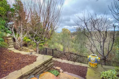 2325 Dream St, Redding, CA 96001 photo 5