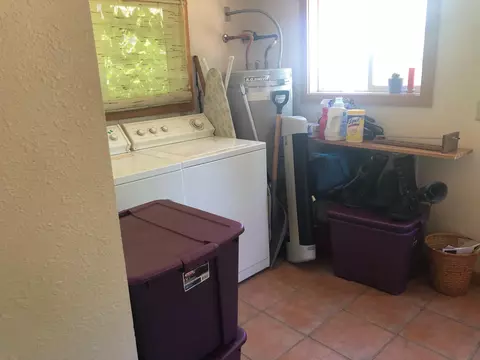 491 Gilman Ave, Weed, CA 96094 photo 10