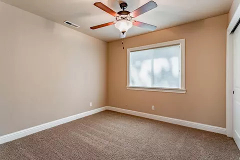 20972 Windsong Ln, Redding, CA 96003 photo 15