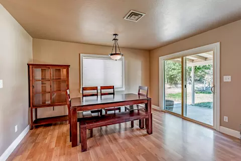20972 Windsong Ln, Redding, CA 96003 photo 10