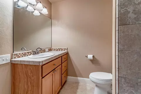 20972 Windsong Ln, Redding, CA 96003 photo 13