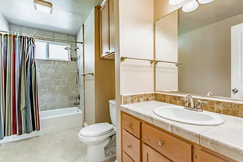 20972 Windsong Ln, Redding, CA 96003 photo 17
