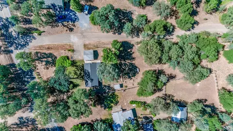 20972 Windsong Ln, Redding, CA 96003 photo 33