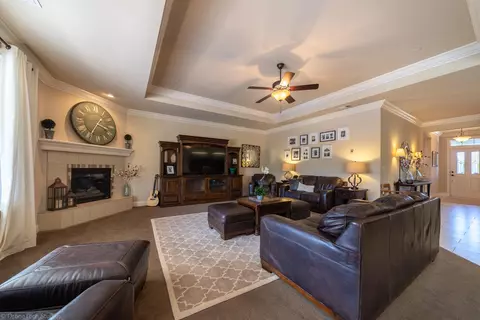 4075 Palm Springs Dr, Redding, CA 96002 photo 16