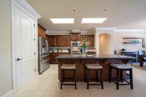 4075 Palm Springs Dr, Redding, CA 96002 photo 10