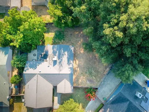 6973 Yvonne Ct, Redding, CA 96001 photo 26