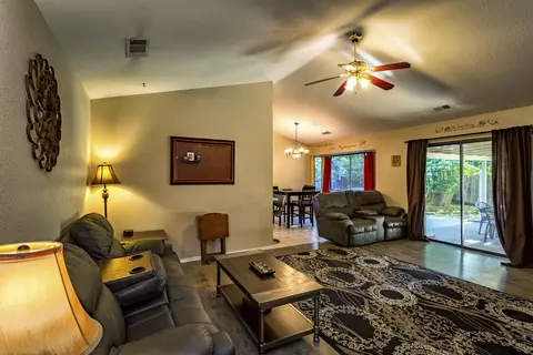 6973 Yvonne Ct, Redding, CA 96001 photo 9