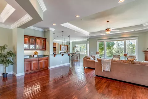 1999 Jolie Way, Redding, CA 96003 photo 4