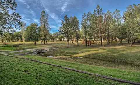 16271 Craig Ln, Anderson, CA 96007 photo 5