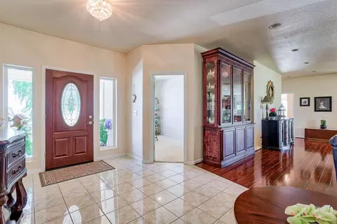 5520 Janine Way, Corning, CA 96021 photo 3