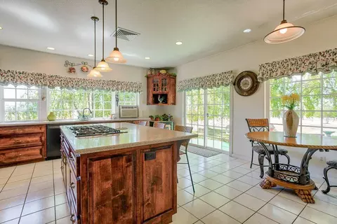 5520 Janine Way, Corning, CA 96021 photo 13