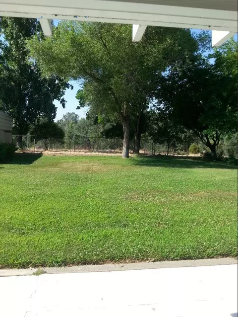 421 Rosewood, Redding, CA 96003 photo 36