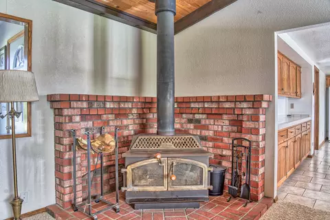 421 Rosewood, Redding, CA 96003 photo 13