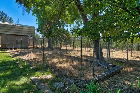 421 Rosewood, Redding, CA 96003 photo 45
