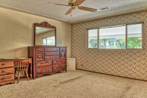 421 Rosewood, Redding, CA 96003 photo 28