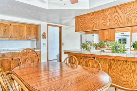 421 Rosewood, Redding, CA 96003 photo 20