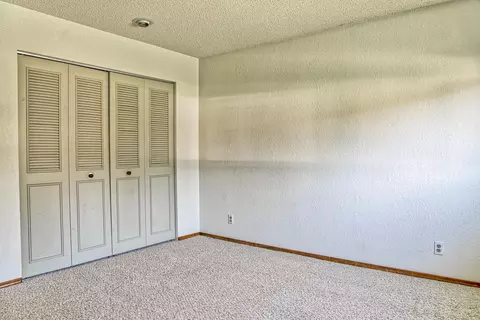 421 Rosewood, Redding, CA 96003 photo 26