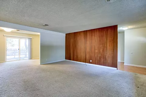 1875 7th St, Redding, CA 96001 photo 2