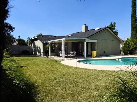 2745 Howard, Redding, CA 96001 photo 16