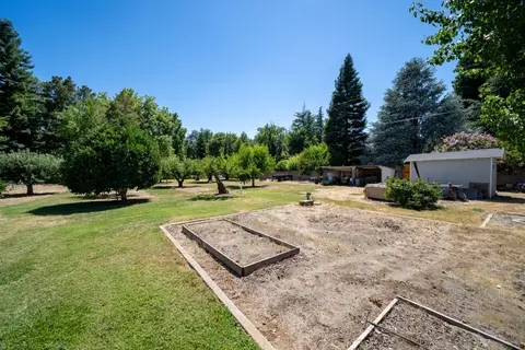 2955 Balaton Ave, Redding, CA 96001 photo 41